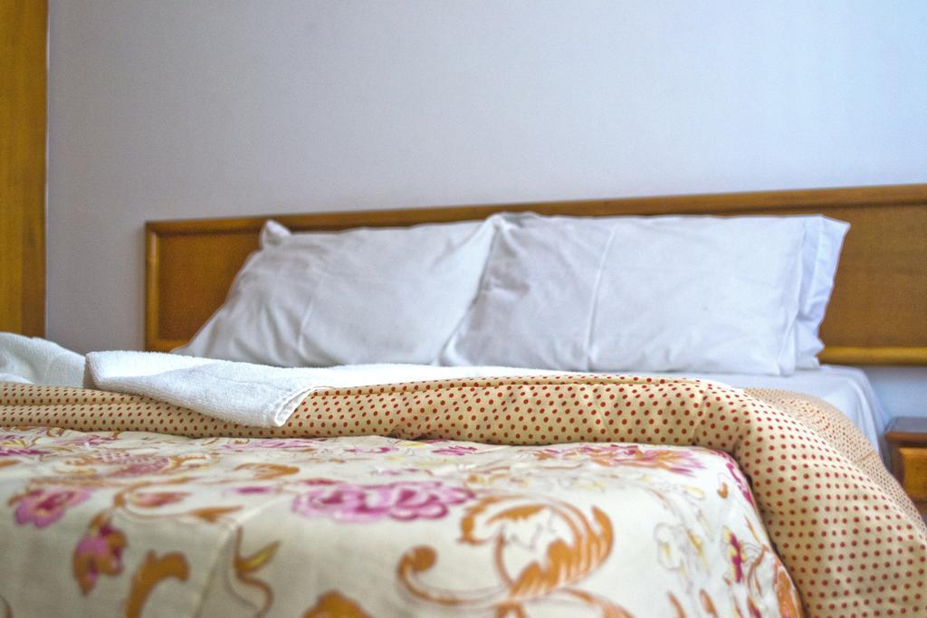 Aparthotel Residencial Nazareth - Tonziro à Porto Seguro Chambre photo
